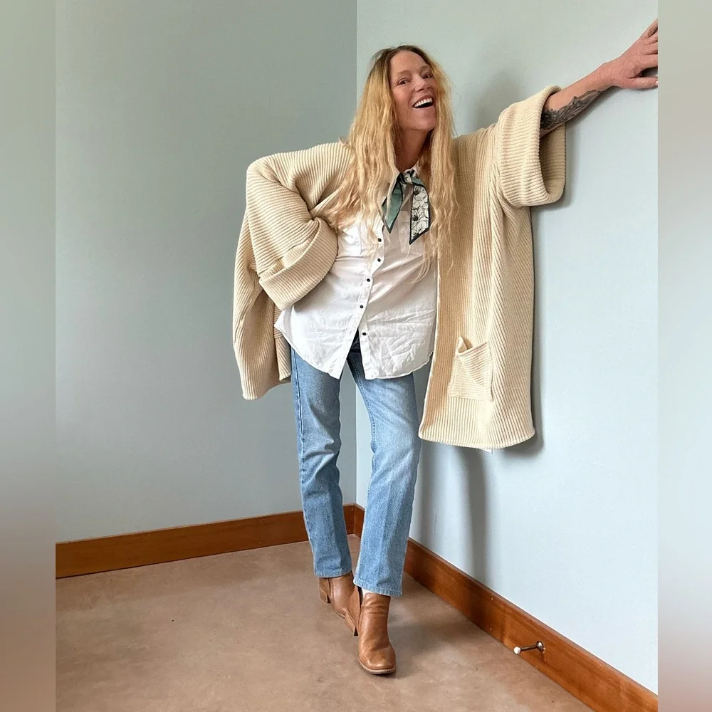 Like New Gardenbelle 100% Organic unbleached cotton oversized Cardigan USA made - Picture 14 of 16